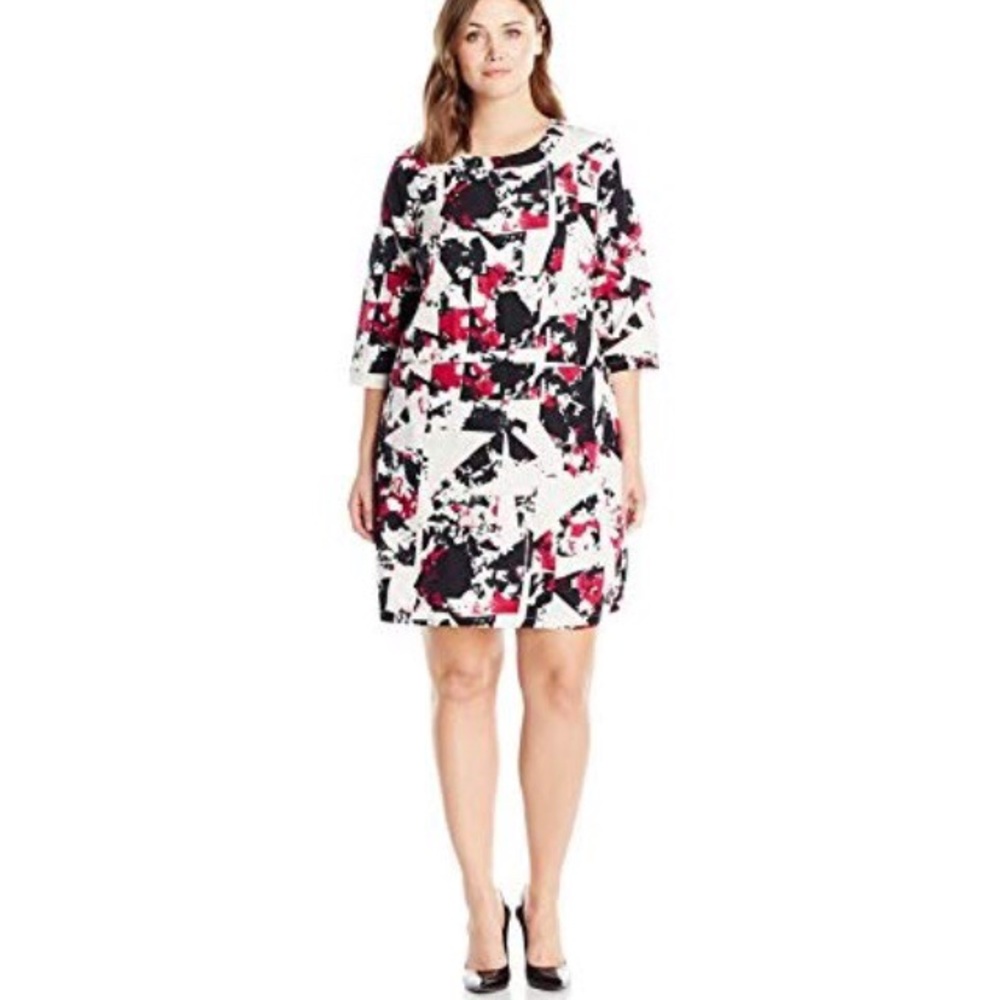 NWOT Junarose Garon Above Knee Off White Dress